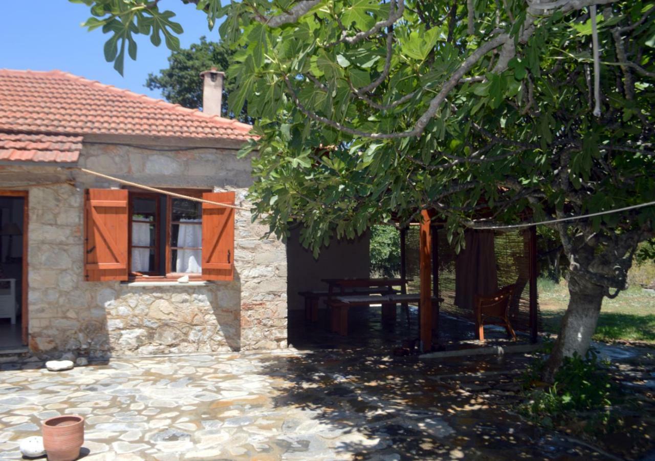 SANTA CRUZ country cottage Kallithea  Esterno foto